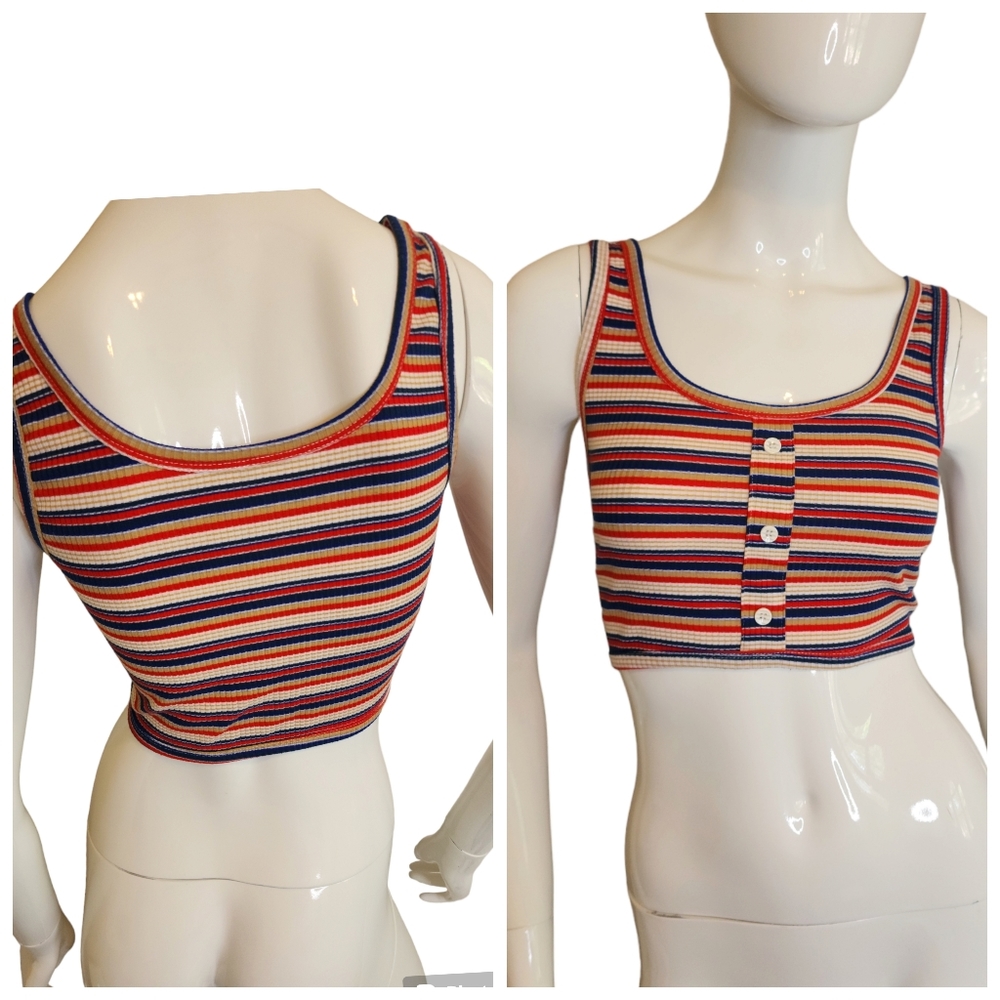 NWOT Shein Ribbed Striped 70s Vibe Roller Skate Button Crop Top Stranger Things